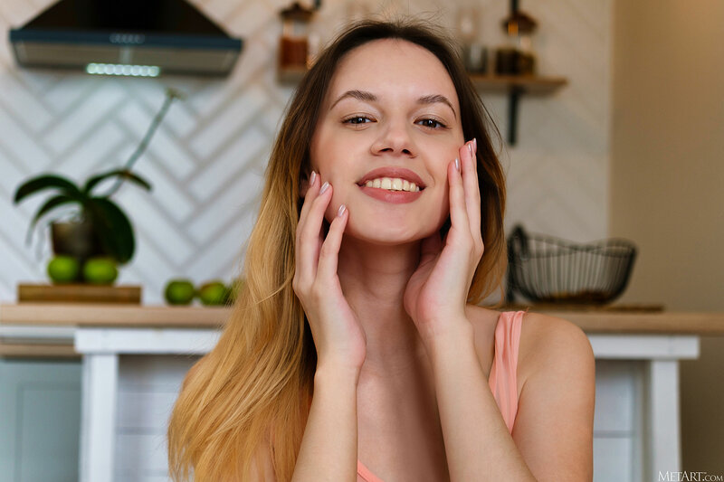 Лидия, 20 лет, 9 размер груди